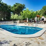 Zoro 3-bedroom With Private Pool And Amazing Panorama * Gata
