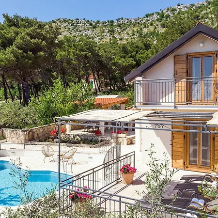 וילה Zoro 3-bedroom With Private Pool And Amazing Panorama