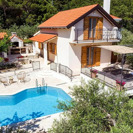 וילה Zoro 3-bedroom With Private Pool And Amazing Panorama *